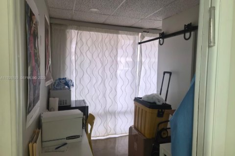 Immobilier commercial à vendre à Dania Beach, Floride № 1988081 - photo 25