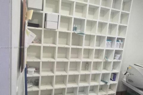 Immobilier commercial à vendre à Dania Beach, Floride № 1988081 - photo 6