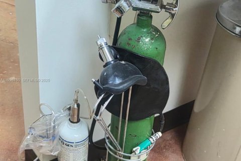 Immobilier commercial à vendre à Dania Beach, Floride № 1988081 - photo 8