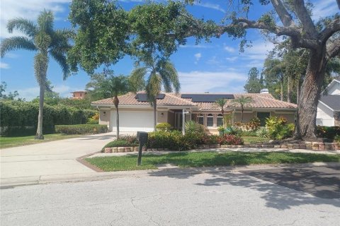 Casa en venta en Largo, Florida, 3 dormitorios, 256.87 m2 № 1649630 - foto 1