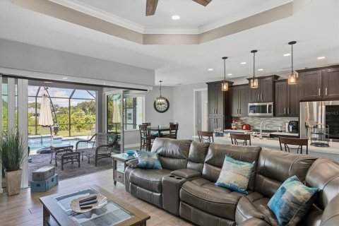 Снять в аренду виллу или дом в Энглвуд, Флорида 6 комнат, 164.34м2, № 224856 - фото 15