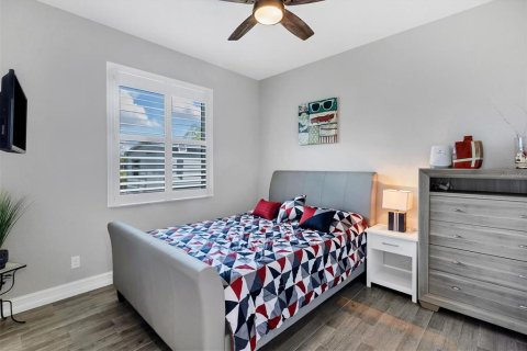 Снять в аренду виллу или дом в Энглвуд, Флорида 6 комнат, 164.34м2, № 224856 - фото 29