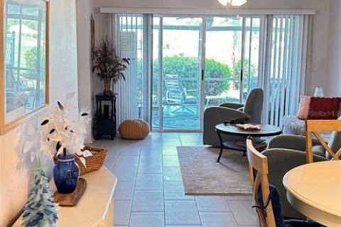 Снять в аренду кондоминиум в Венеция, Флорида 8 комнат, 93.09м2, № 1680947 - фото 29