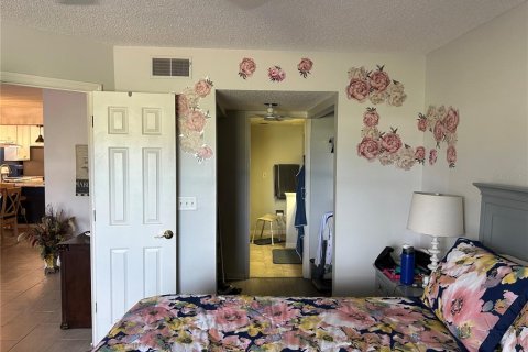 Снять в аренду кондоминиум в Венеция, Флорида 8 комнат, 93.09м2, № 1680947 - фото 4