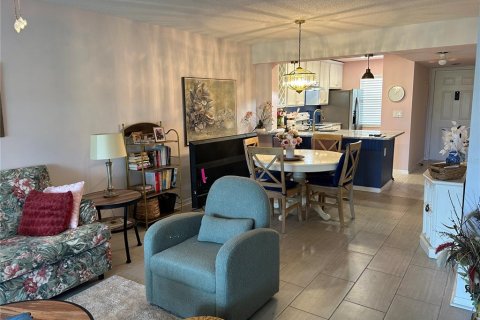 Снять в аренду кондоминиум в Венеция, Флорида 8 комнат, 93.09м2, № 1680947 - фото 10