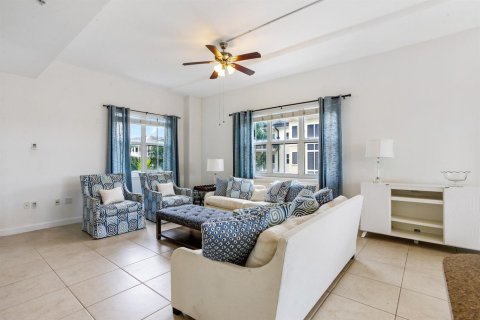 Copropriété à vendre à West Palm Beach, Floride: 1 chambre, 100.15 m2 № 2417115 - photo 6