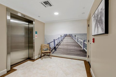 Copropriété à vendre à West Palm Beach, Floride: 1 chambre, 100.15 m2 № 2417115 - photo 26
