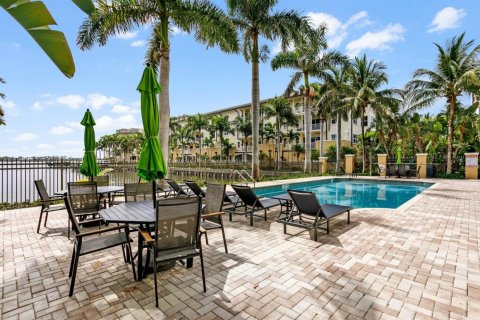Copropriété à vendre à West Palm Beach, Floride: 1 chambre, 100.15 m2 № 2417115 - photo 22