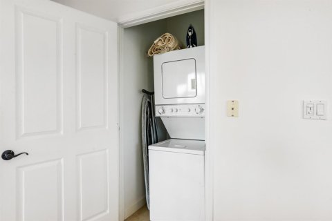 Copropriété à vendre à West Palm Beach, Floride: 1 chambre, 100.15 m2 № 2417115 - photo 16