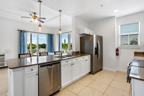 Copropriété à vendre à West Palm Beach, Floride: 1 chambre, 100.15 m2 № 2417115 - photo 9