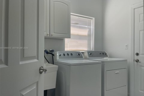 Casa en alquiler en Parkland, Florida, 3 dormitorios, 183.67 m2 № 2057906 - foto 18