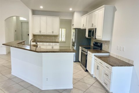 Casa en alquiler en Parkland, Florida, 3 dormitorios, 183.67 m2 № 2057906 - foto 8