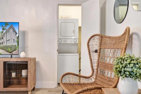 Apartment in Miami Beach, Florida 1 bedroom, 78.97 sq.m. № 2402472 - photo 21