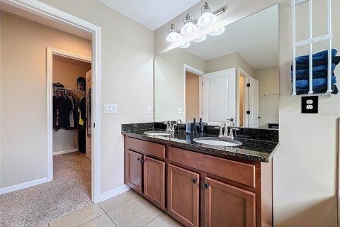 House in Orlando, Florida 3 bedrooms, 238.76 sq.m. № 1873614 - photo 30