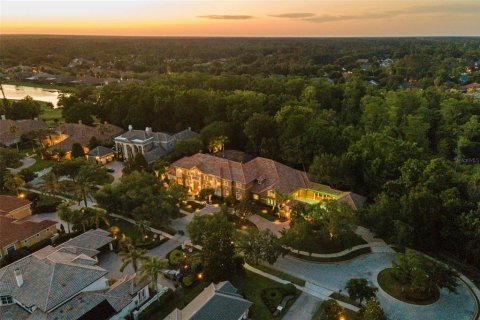 Casa en Longwood, Florida 7 dormitorios, 1115.38 m2 № 2112687