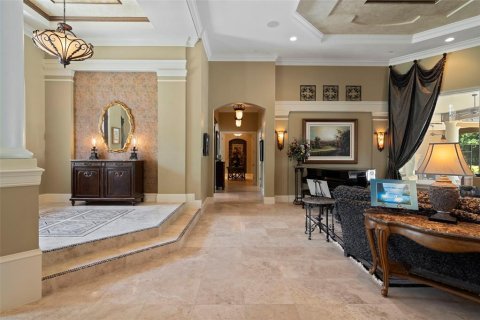 House in Longwood, Florida 7 bedrooms, 1115.38 sq.m. № 2112687 - photo 10