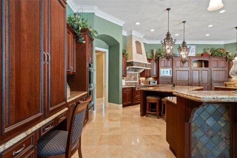 House in Longwood, Florida 7 bedrooms, 1115.38 sq.m. № 2112687 - photo 15