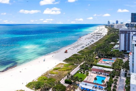 Copropriété à vendre à Miami Beach, Floride: 2 chambres, 93.37 m2 № 1818482 - photo 4