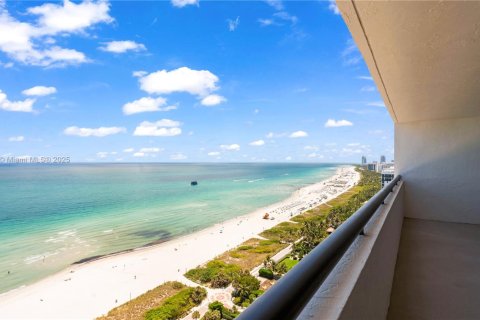 Copropriété à vendre à Miami Beach, Floride: 2 chambres, 93.37 m2 № 1818482 - photo 21