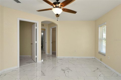 House in Ocala, Florida 2 bedrooms, 128.11 sq.m. № 2150361 - photo 11