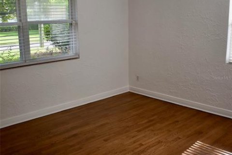 Casa en venta en Orlando, Florida, 3 dormitorios, 135.64 m2 № 2214155 - foto 9