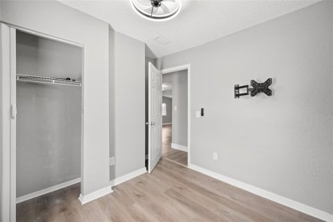 Immobilier commercial à vendre à Tarpon Springs, Floride: 5 chambres, 180.23 m2 № 1919794 - photo 17