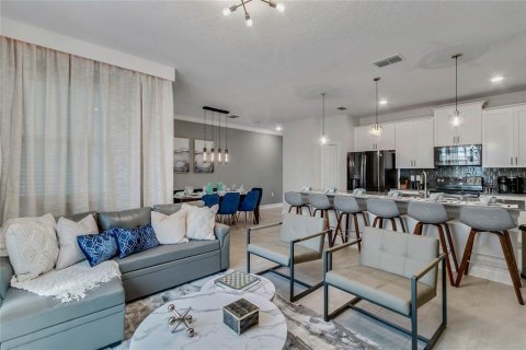 Купить таунхаус в Дэвенпорт, Флорида 10 комнат, 177.81м2, № 1614312 - фото 9