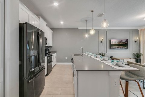 Купить таунхаус в Дэвенпорт, Флорида 10 комнат, 177.81м2, № 1614312 - фото 7