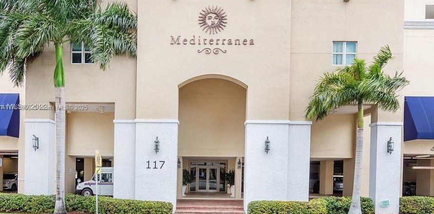 Condo in Miami, Florida, 2 bedrooms  № 1707530