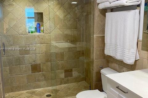 Condo in Miami, Florida, 2 bedrooms  № 1707530 - photo 8