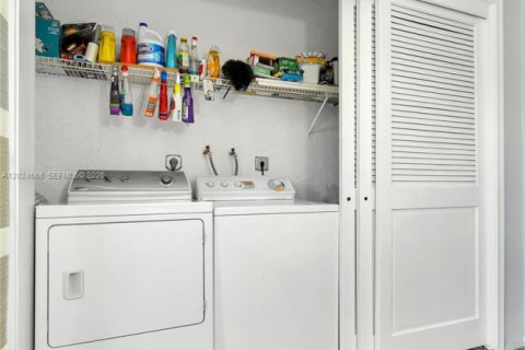 Снять в аренду кондоминиум в Коконат Крик, Флорида 2 спальни, 90.86м2, № 2077915 - фото 17