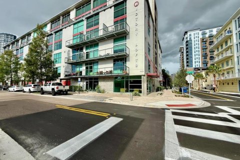 Condo à Tampa, Floride, 1 chambre  № 2342655