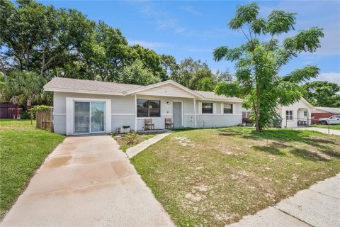 Villa ou maison à vendre à Apopka, Floride: 3 chambres, 123.1 m2 № 2091600 - photo 13