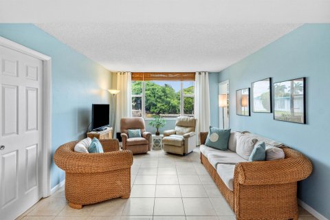 Copropriété à vendre à Boynton Beach, Floride: 2 chambres, 74.6 m2 № 2087704 - photo 4