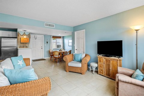 Copropriété à vendre à Boynton Beach, Floride: 2 chambres, 74.6 m2 № 2087704 - photo 2