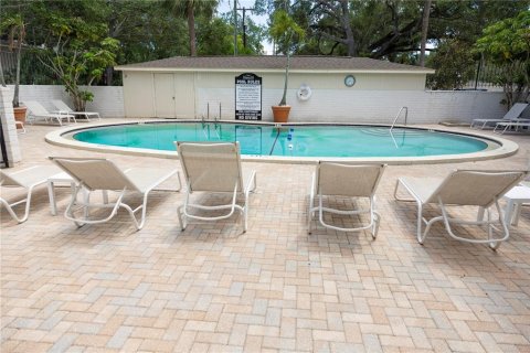 Copropriété à louer à Tampa, Floride: 2 chambres, 86.96 m2 № 2095254 - photo 3