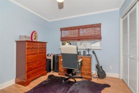 House in Tampa, Florida 3 bedrooms, 257.43 sq.m. № 2092486 - photo 24