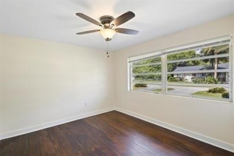 Villa ou maison à louer à DeLand, Floride: 4 chambres, 130.06 m2 № 2096037 - photo 10