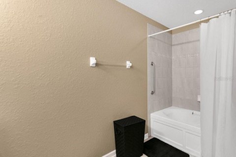 Condominio en venta en Orlando, Florida, 3 dormitorios, 156.26 m2 № 2098279 - foto 12