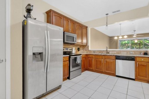 Condominio en venta en Orlando, Florida, 3 dormitorios, 156.26 m2 № 2098279 - foto 7