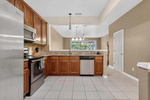 Condominio en venta en Orlando, Florida, 3 dormitorios, 156.26 m2 № 2098279 - foto 8