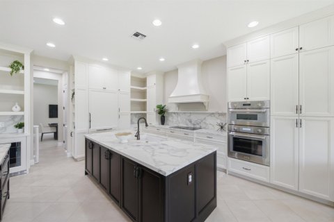 House in Westlake, Florida 5 bedrooms, 350.24 sq.m. № 2391801 - photo 6