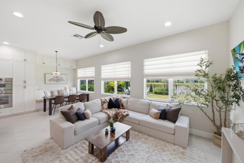 House in Westlake, Florida 5 bedrooms, 350.24 sq.m. № 2391801 - photo 9