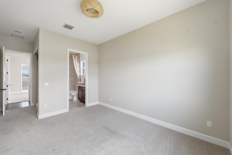 House in Westlake, Florida 5 bedrooms, 350.24 sq.m. № 2391801 - photo 24