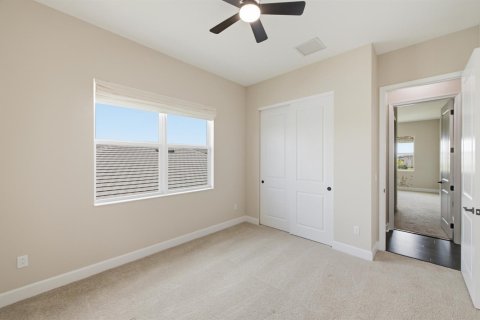 House in Westlake, Florida 5 bedrooms, 350.24 sq.m. № 2391801 - photo 30