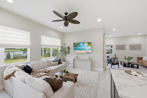 House in Westlake, Florida 5 bedrooms, 350.24 sq.m. № 2391801 - photo 10