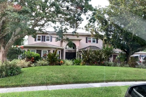 Villa ou maison à louer à Lutz, Floride: 4 chambres, 296.45 m2 № 2387600 - photo 2