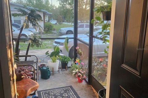 Casa en venta en Deltona, Florida, 3 dormitorios, 97.55 m2 № 1775597 - foto 2