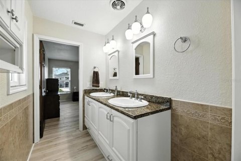 Casa en venta en Riverview, Florida, 3 dormitorios, 209.4 m2 № 1812499 - foto 30