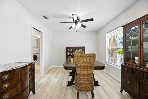 Casa en venta en Riverview, Florida, 3 dormitorios, 209.4 m2 № 1812499 - foto 13